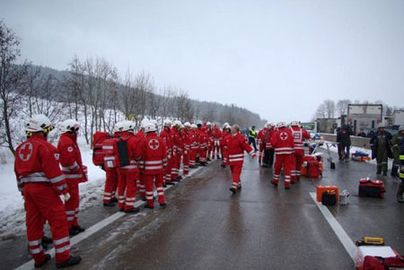 http://www.russianaustria.com/forum/images/car-crash-auto-autounfall-salzburg-wien-russian_austria-2008-012.jpg