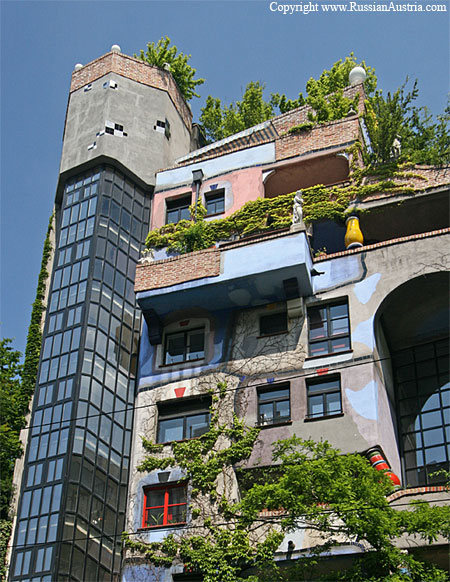 http://www.russianaustria.com/forum/images/dom-friedensreich_hundertwasser-wien_vienna-russian_austria-02.jpg